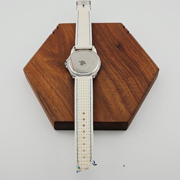 Disney Women's Minnie Mouse Character Watch Blue Bezel Cream Texture Band - Picture 5 of 7